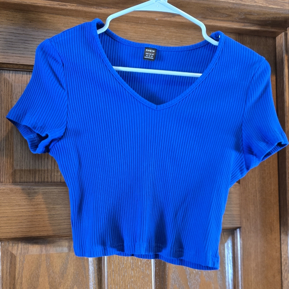 Shein, Women's size XL, Cropped Top, Blue, Never Worn, Perfect Shape - Picture 4 of 4